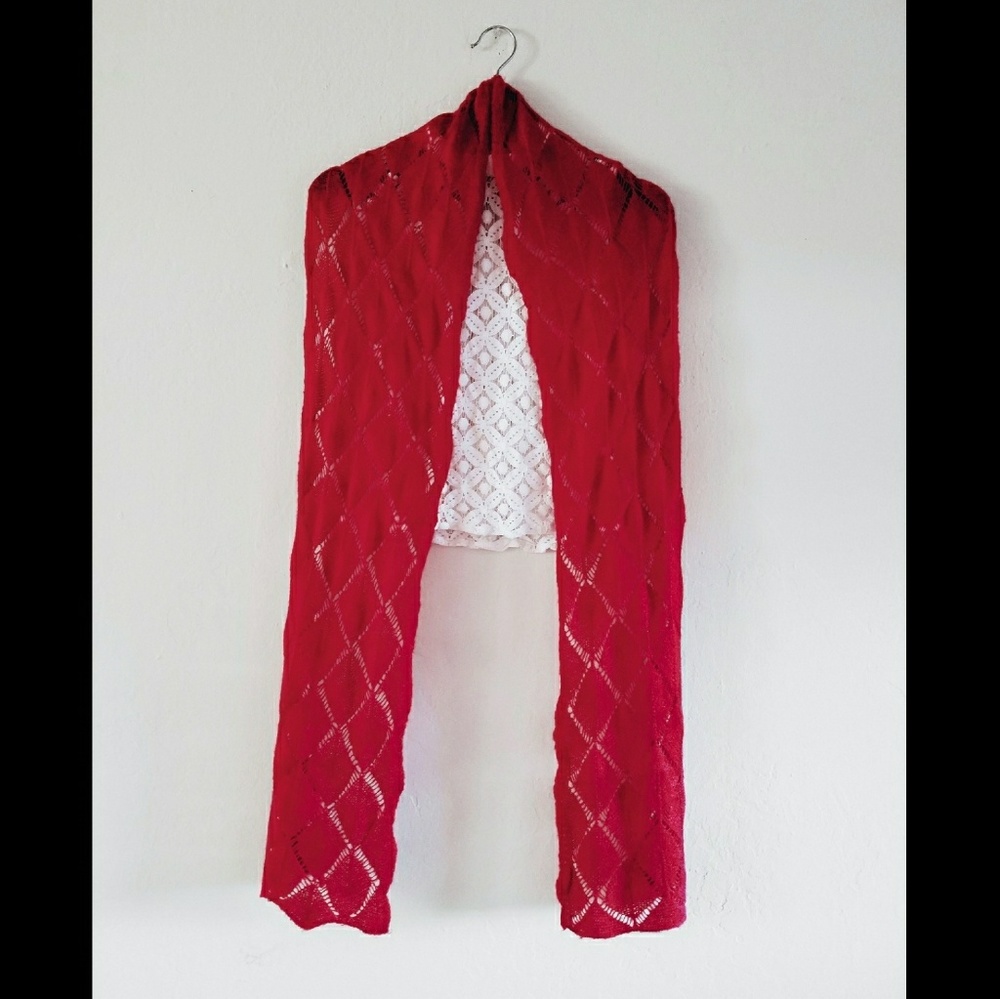 Beautiful Red Scarf - Picture 2 of 5